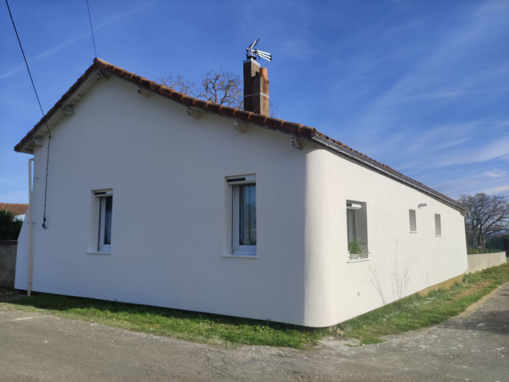 Maison à Castelnau-Rivière Basse (65)